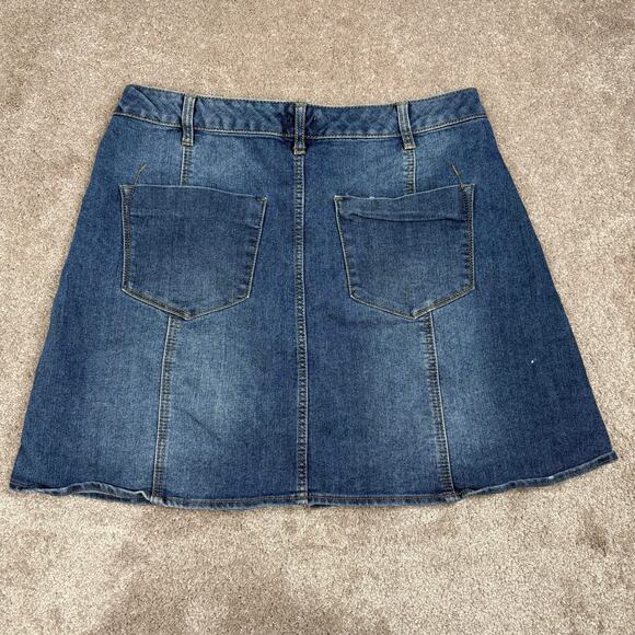 Mossimo Button Front Denim Skirt Size 14 A-Line Back Pockets Y2K Casual Preppy - Picture 3 of 5